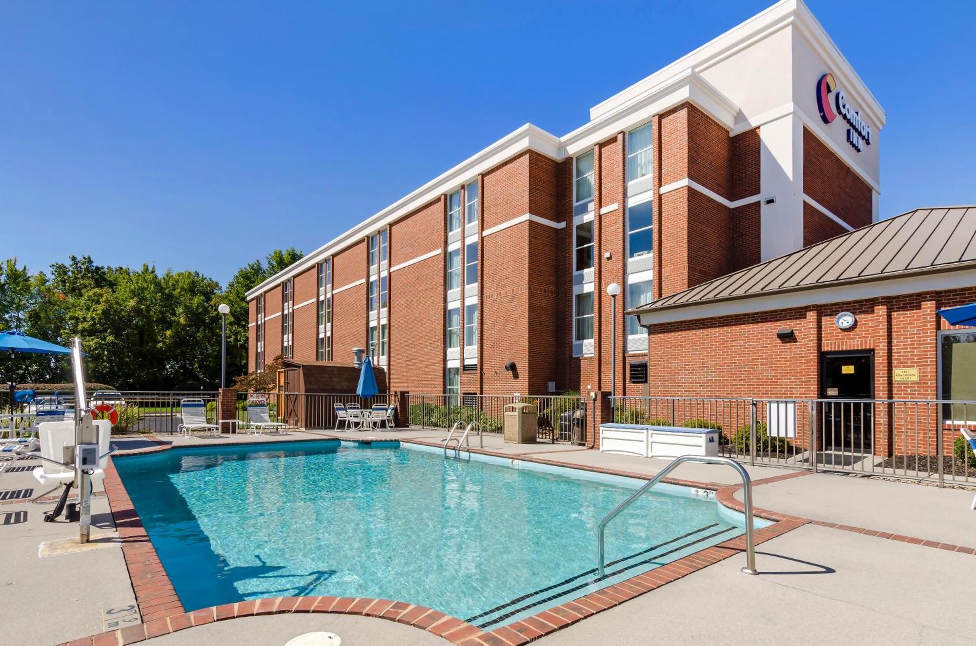 Comfort Inn Blacksburg University Area Eksteriør billede
